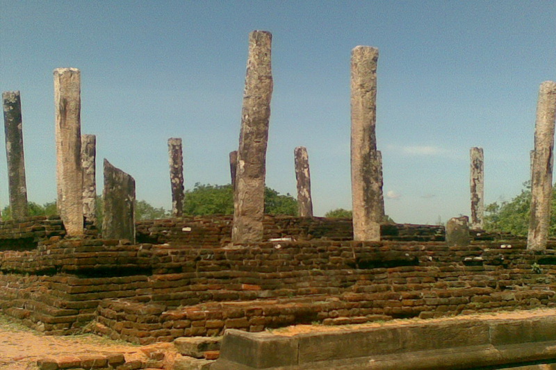 Sri Lanka, Medirigiriya